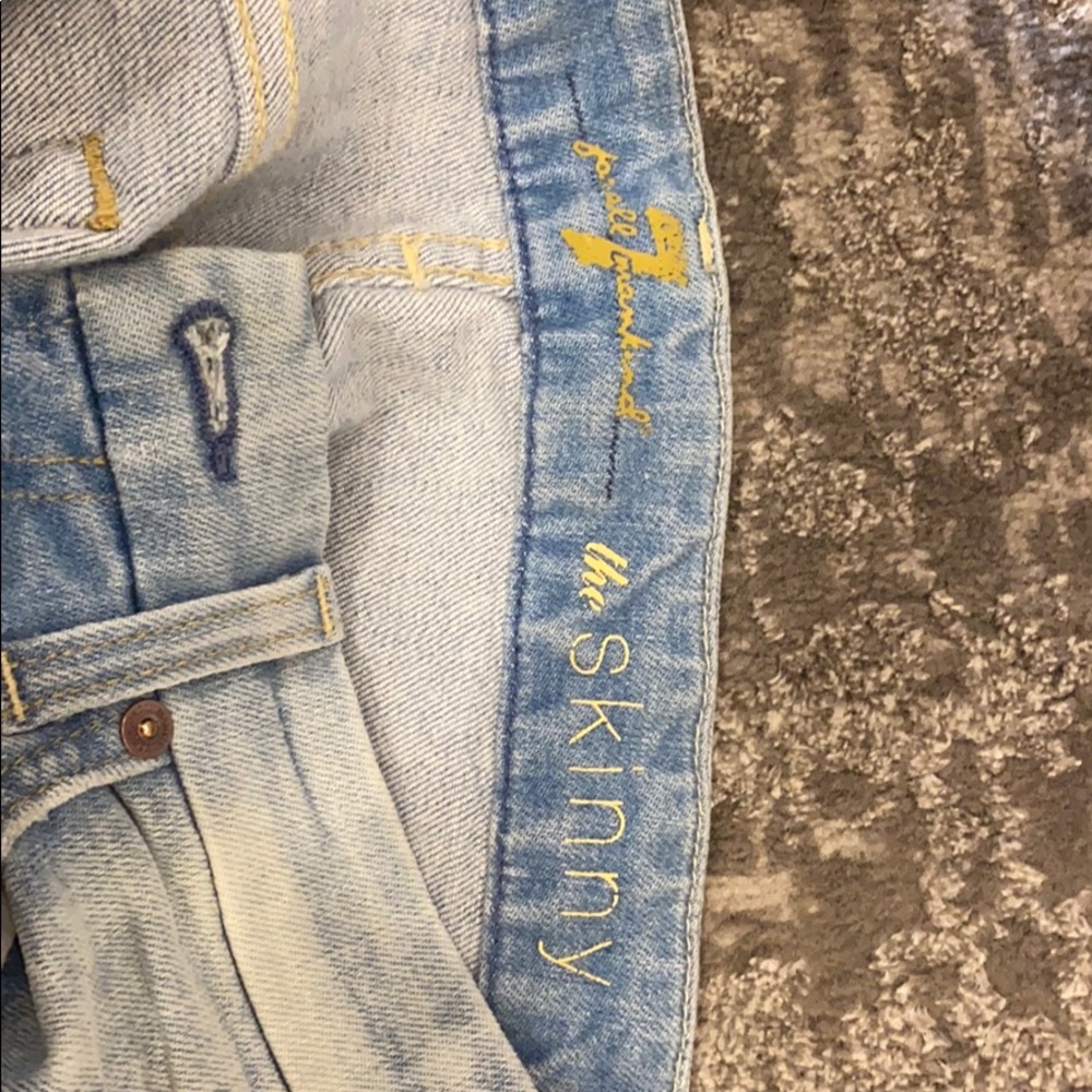 Jeans - Picture 2 of 2